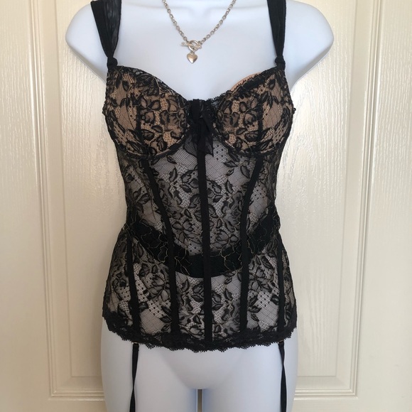 Victoria's Secret Other - 3/$20 Victoria’s Secret Very Sexy Bustier w/garter